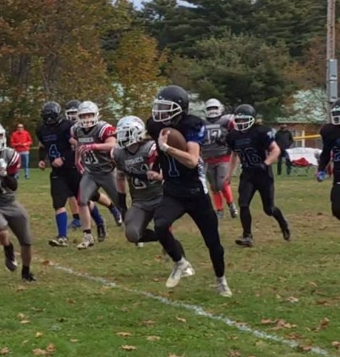 Ben Hanke playing football for the Central Maine Eagles